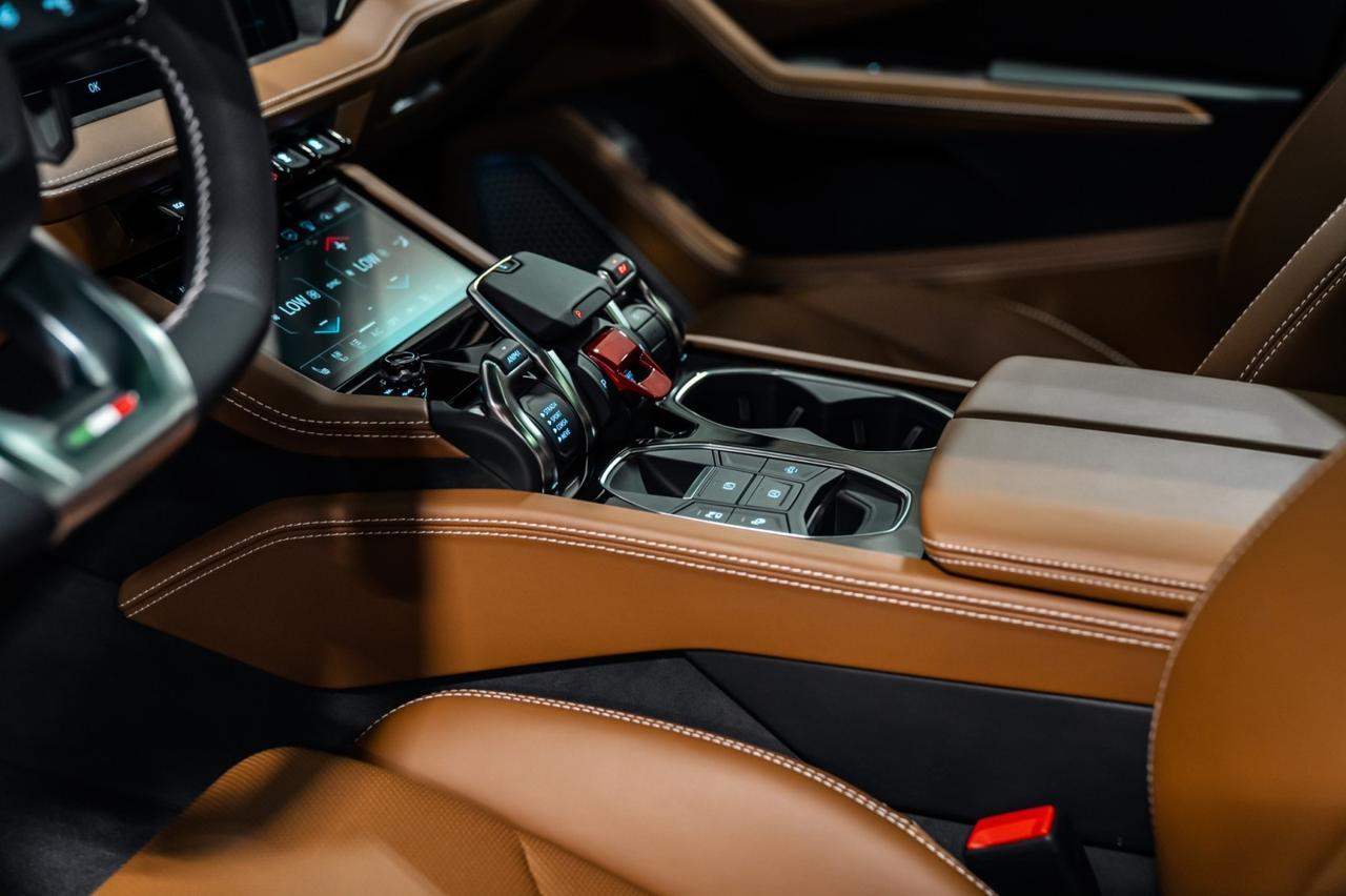 2025 Lamborghini Urus SE Brentwood TN