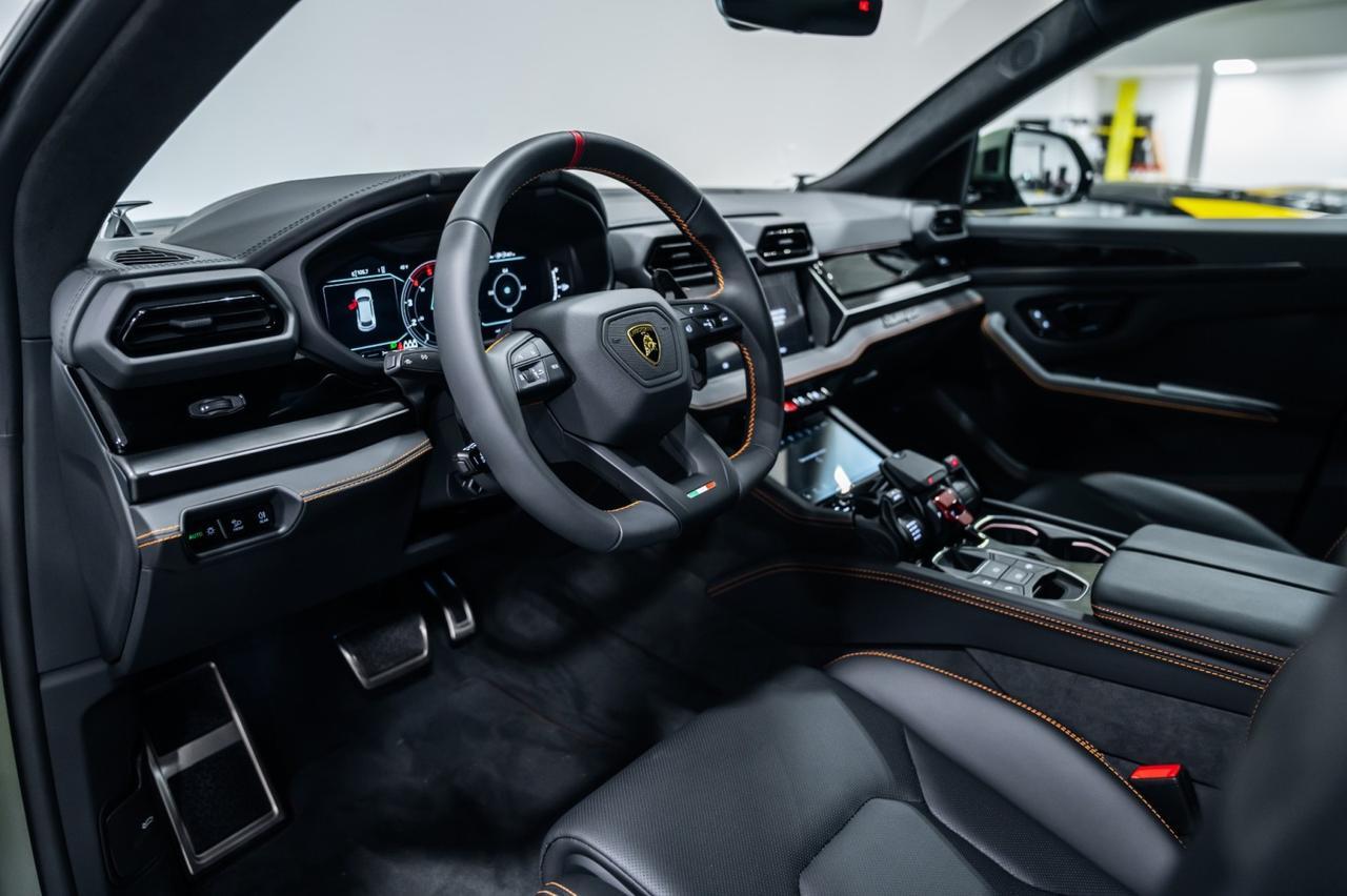 2025 Lamborghini Urus SE Brentwood TN