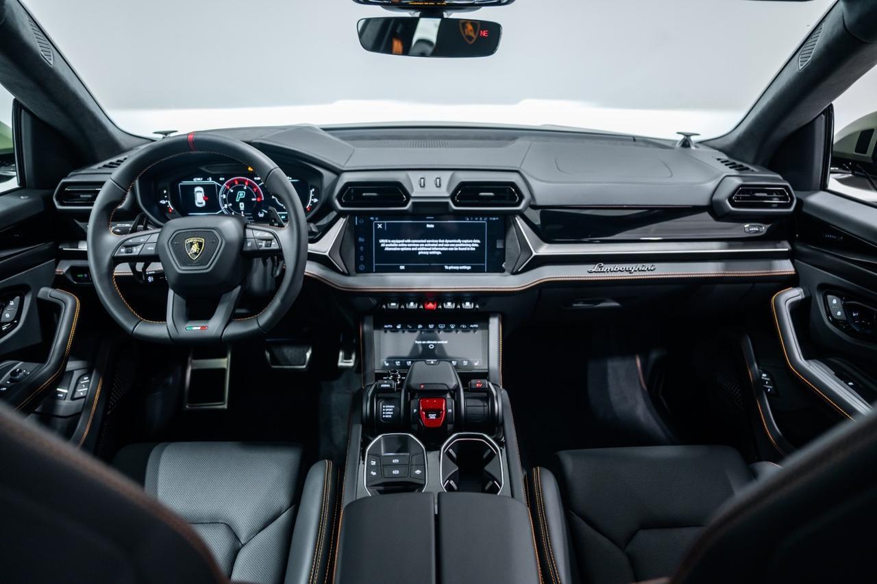 2025 Lamborghini Urus SE Brentwood TN
