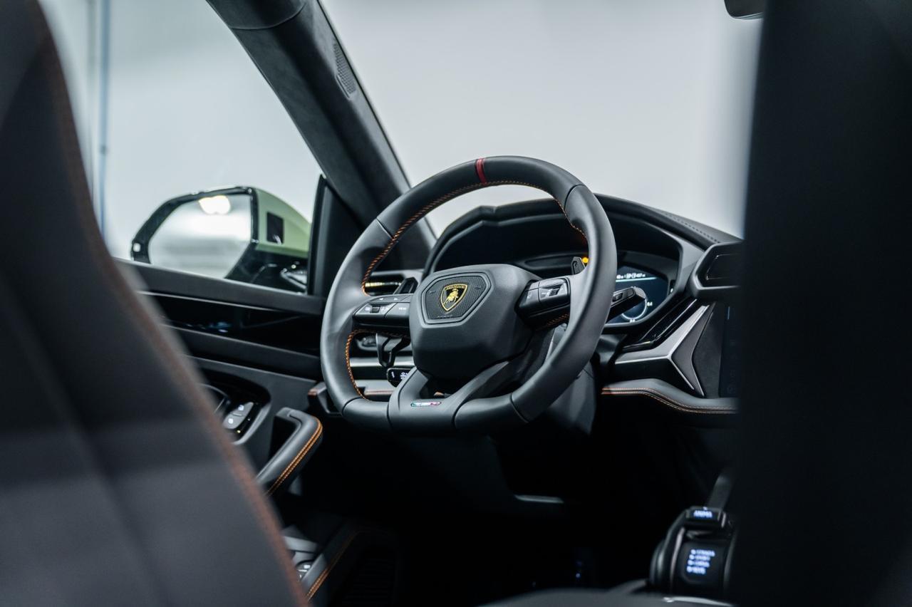 2025 Lamborghini Urus SE Brentwood TN