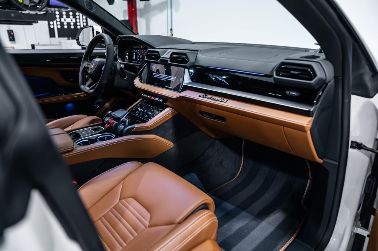 2025 Lamborghini Urus SE Brentwood TN