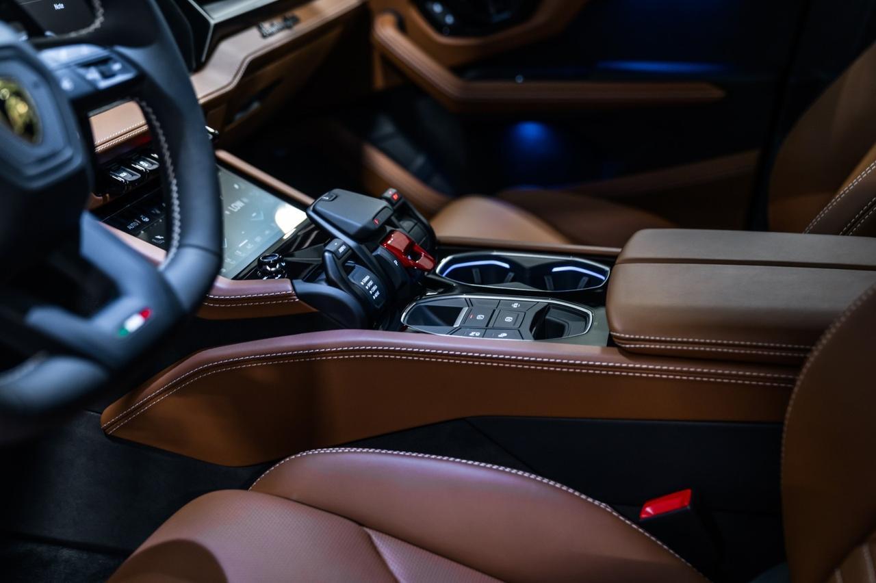 2025 Lamborghini Urus SE Brentwood TN