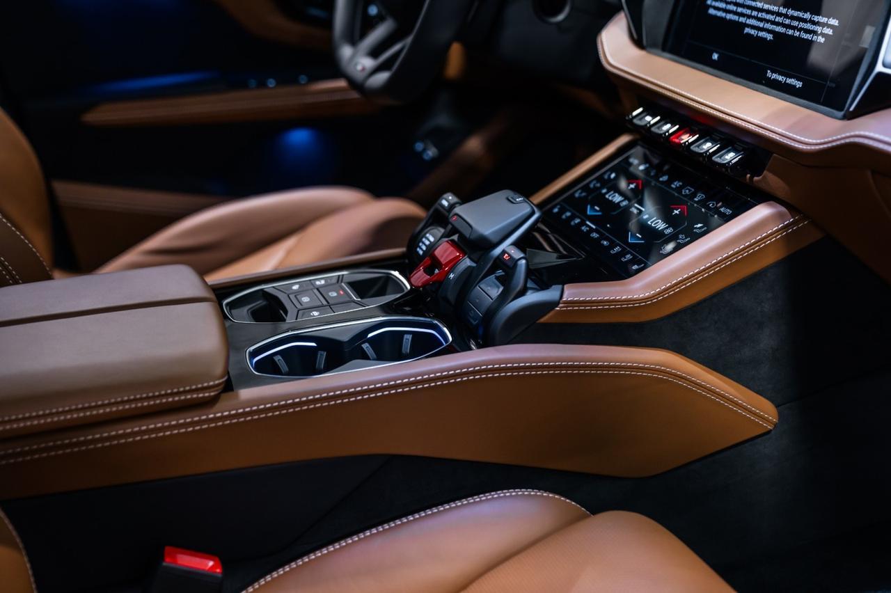 2025 Lamborghini Urus SE Brentwood TN