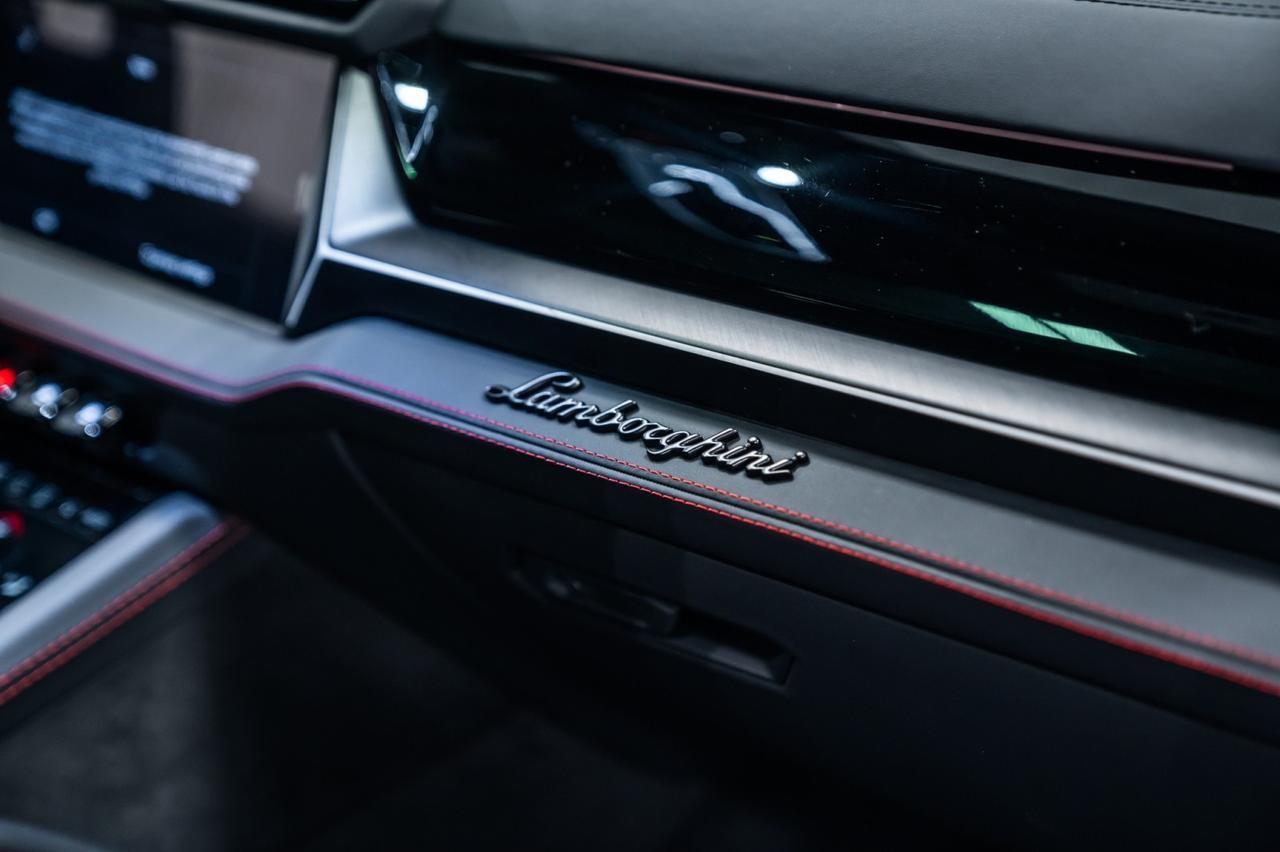 2025 Lamborghini Urus SE Brentwood TN