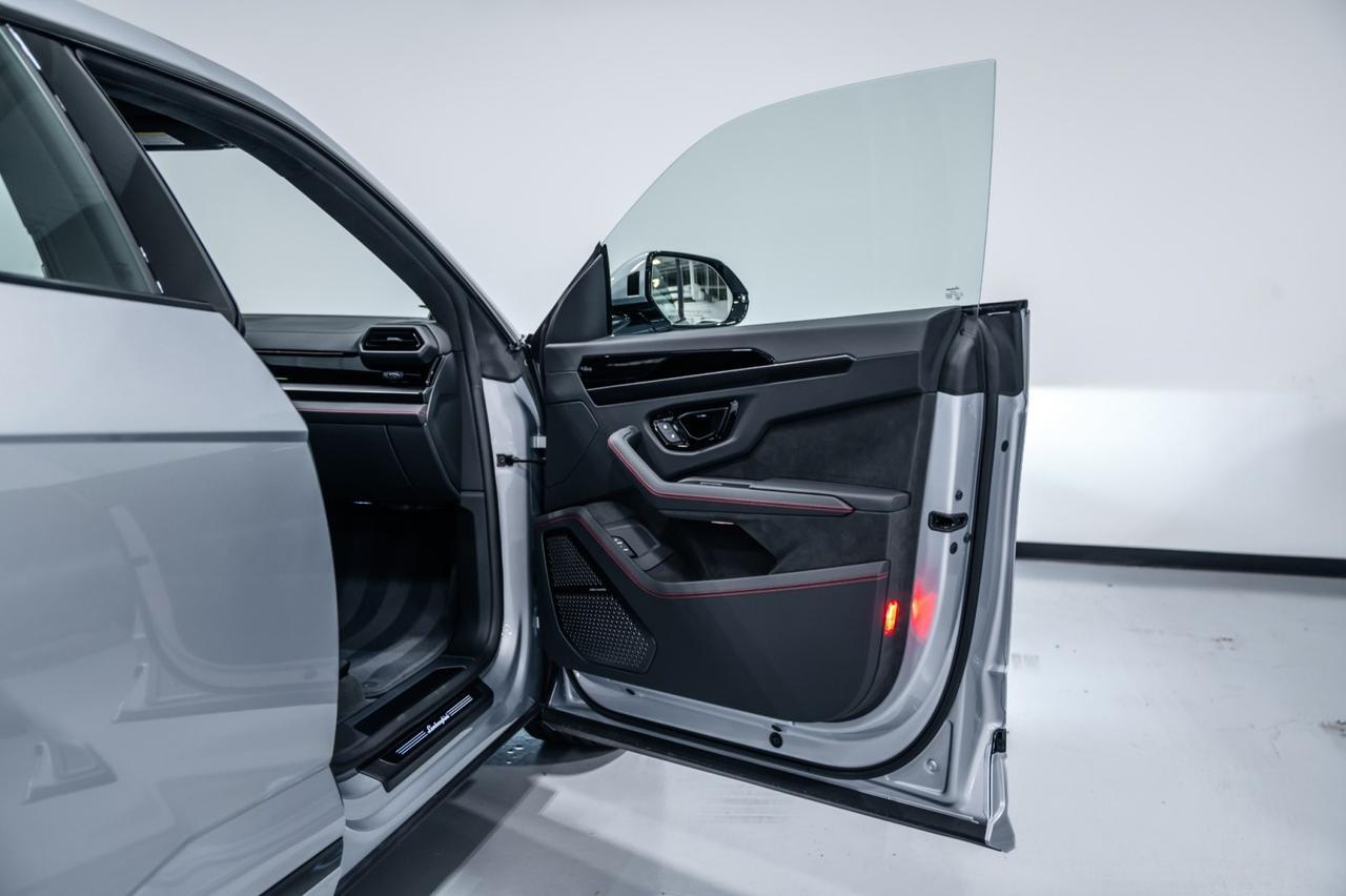 2025 Lamborghini Urus SE Brentwood TN