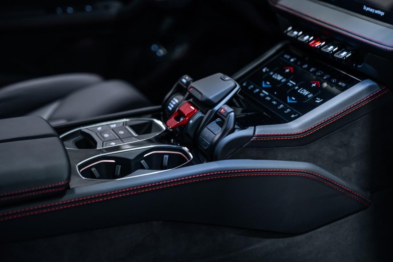 2025 Lamborghini Urus SE Brentwood TN