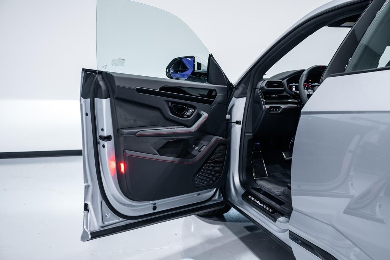 2025 Lamborghini Urus SE Brentwood TN