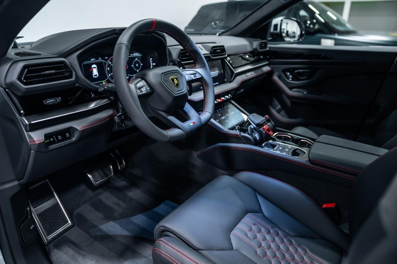 2025 Lamborghini Urus SE Brentwood TN