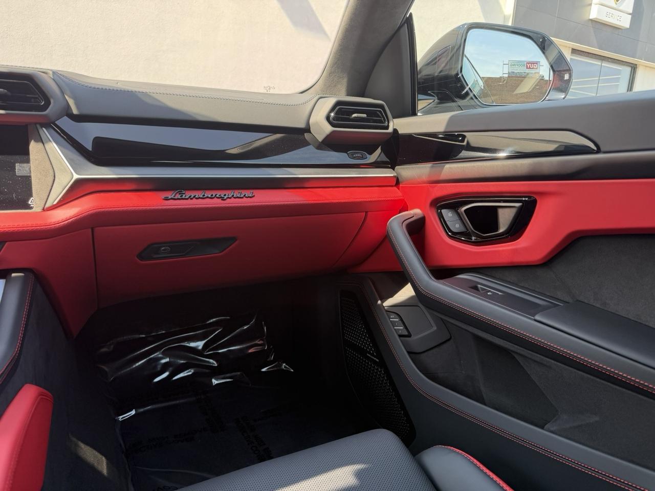 2025 Lamborghini Urus SE Charlotte NC
