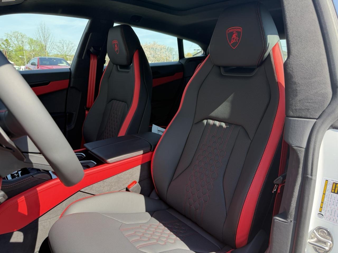 2025 Lamborghini Urus SE Charlotte NC
