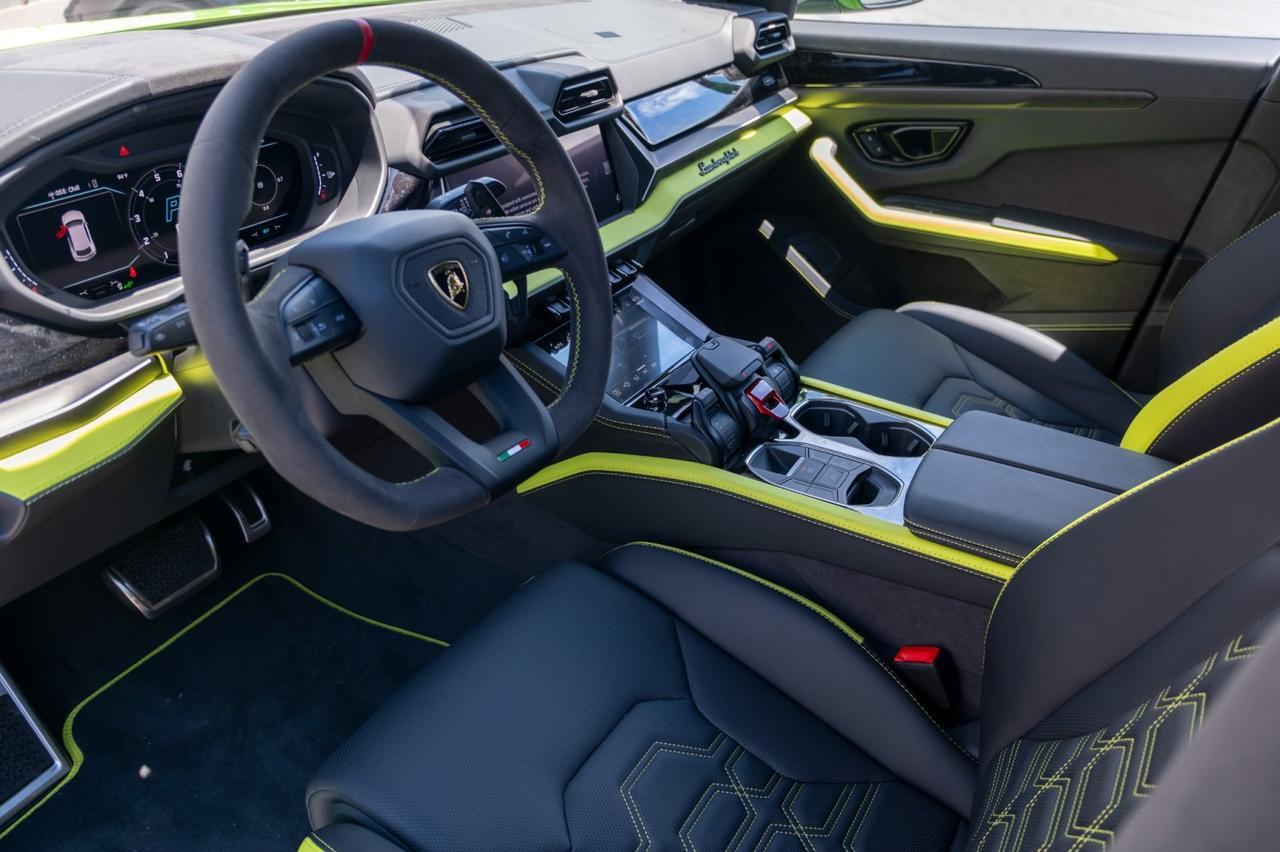 2025 Lamborghini Urus SE Charlotte NC