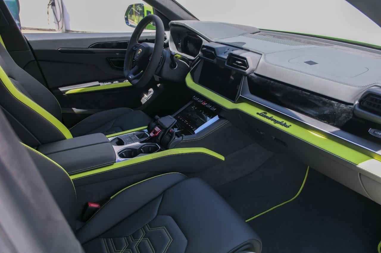 2025 Lamborghini Urus SE Charlotte NC