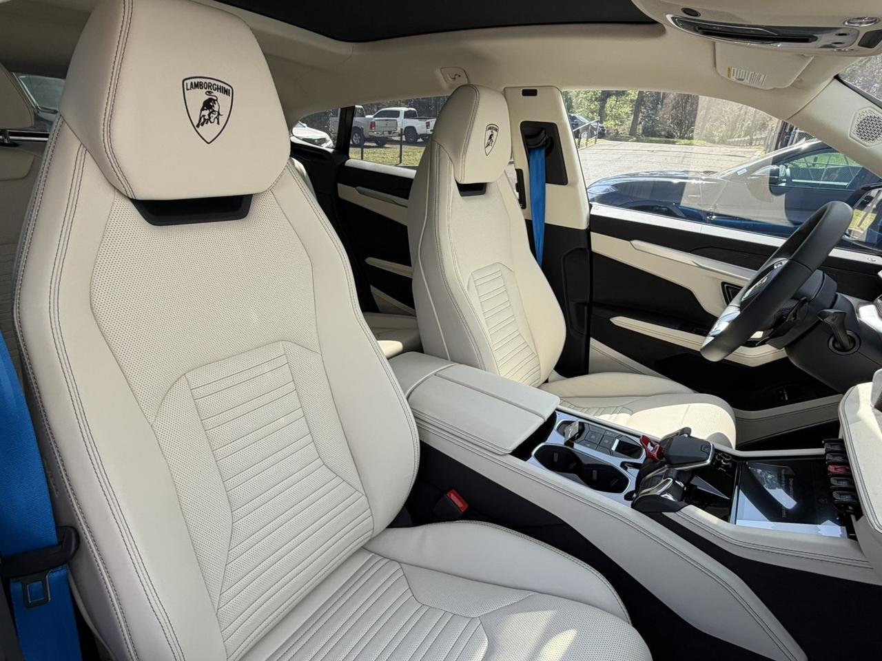 2025 Lamborghini Urus SE Charlotte NC