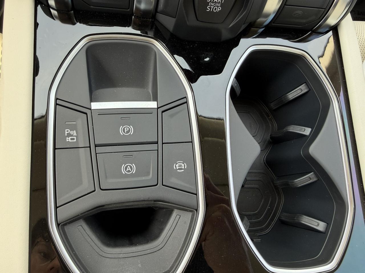 2025 Lamborghini Urus SE Charlotte NC