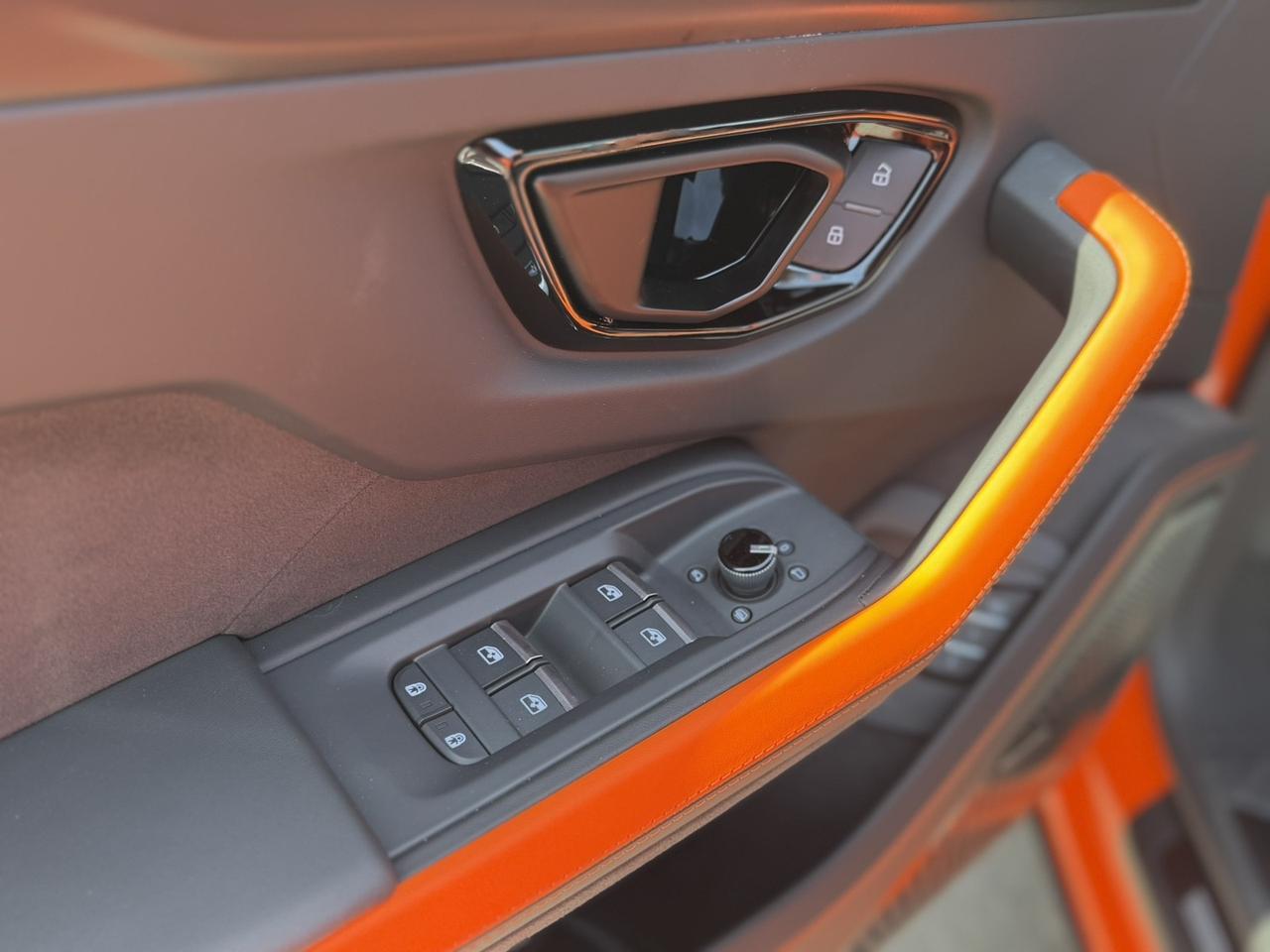 2025 Lamborghini Urus SE Charlotte NC