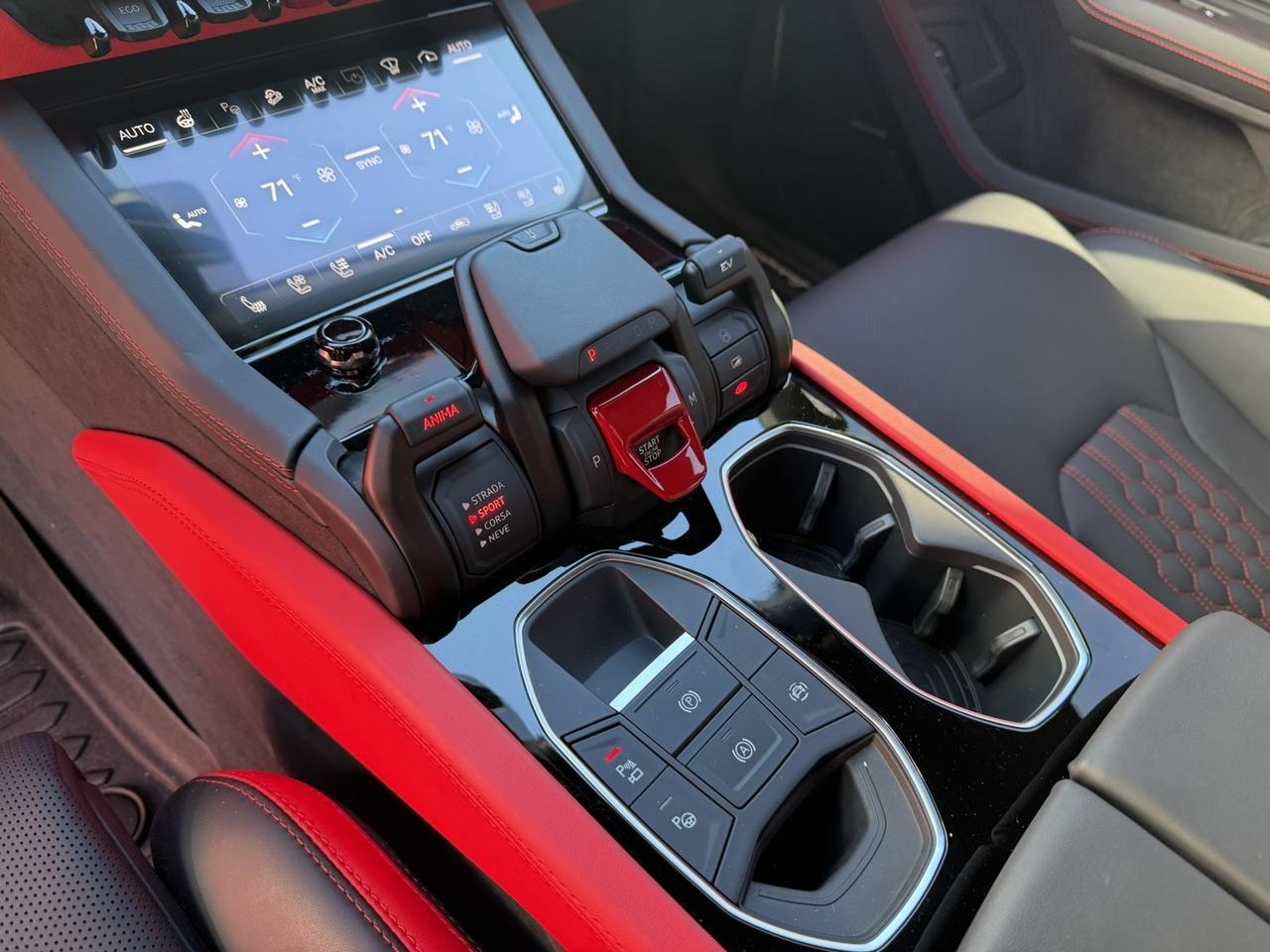 2025 Lamborghini Urus SE Charlotte NC