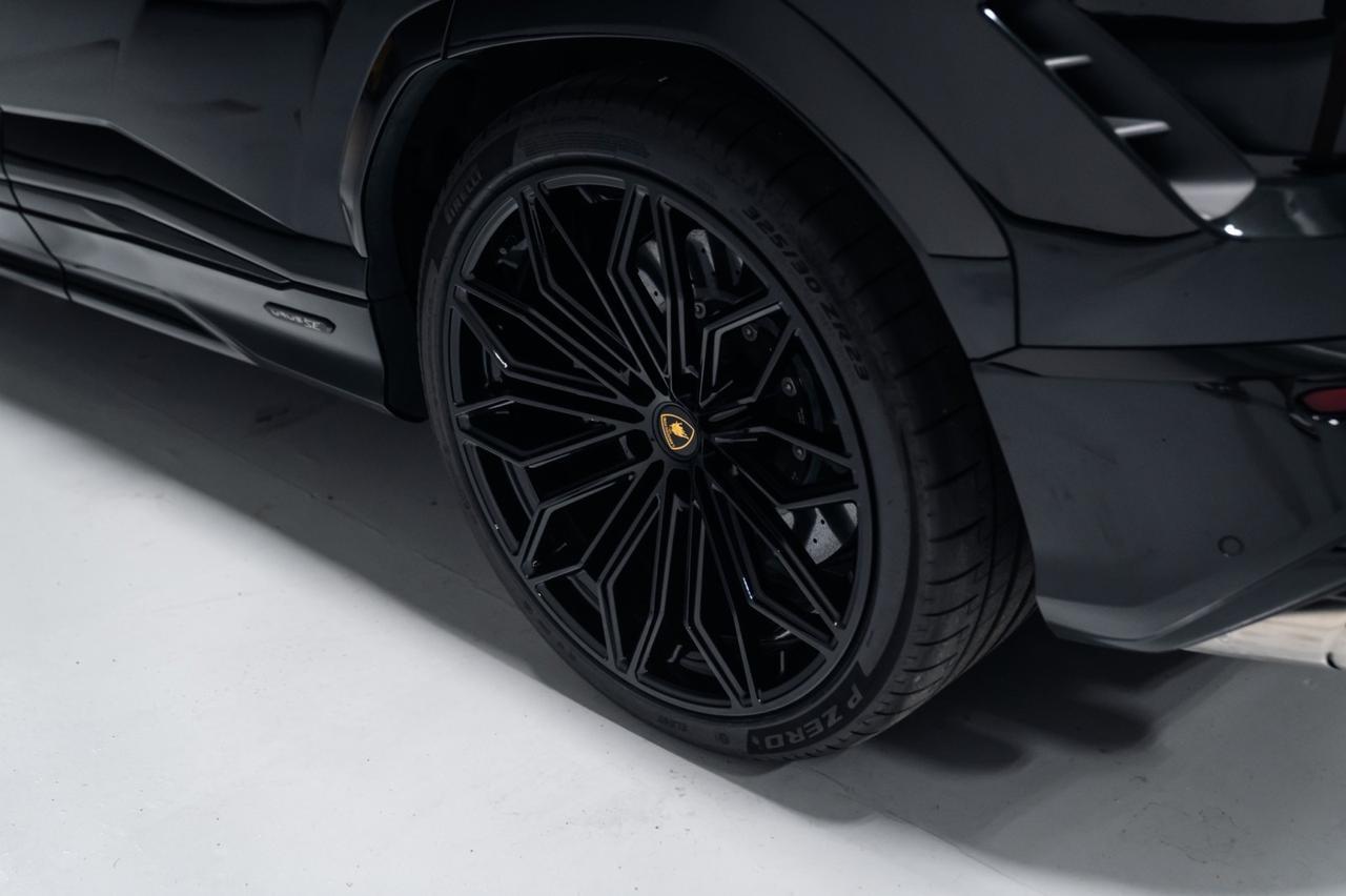 2025 Lamborghini Urus SE Charlotte NC