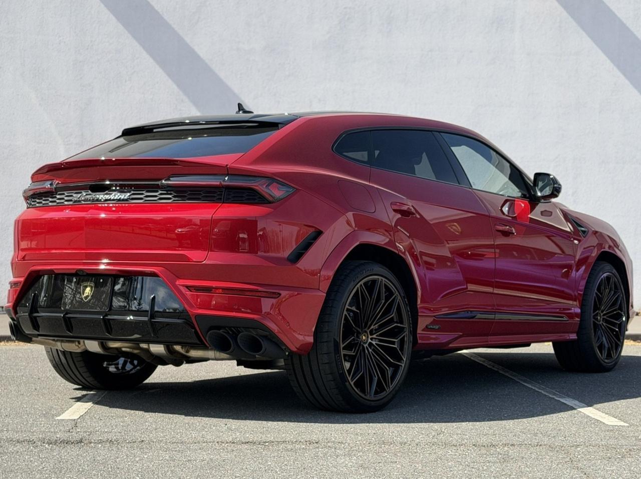 2025 Lamborghini Urus SE Charlotte NC