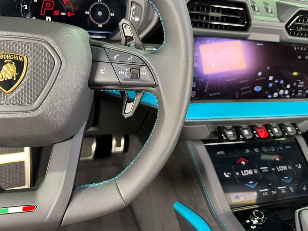 2025 Lamborghini Urus SE Fort Lauderdale FL