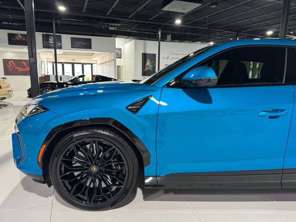 2025 Lamborghini Urus SE Fort Lauderdale FL