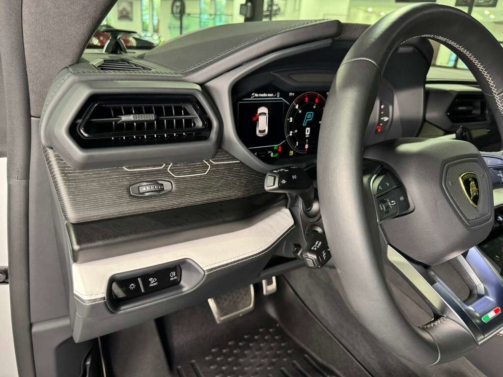 2025 Lamborghini Urus SE Fort Lauderdale FL