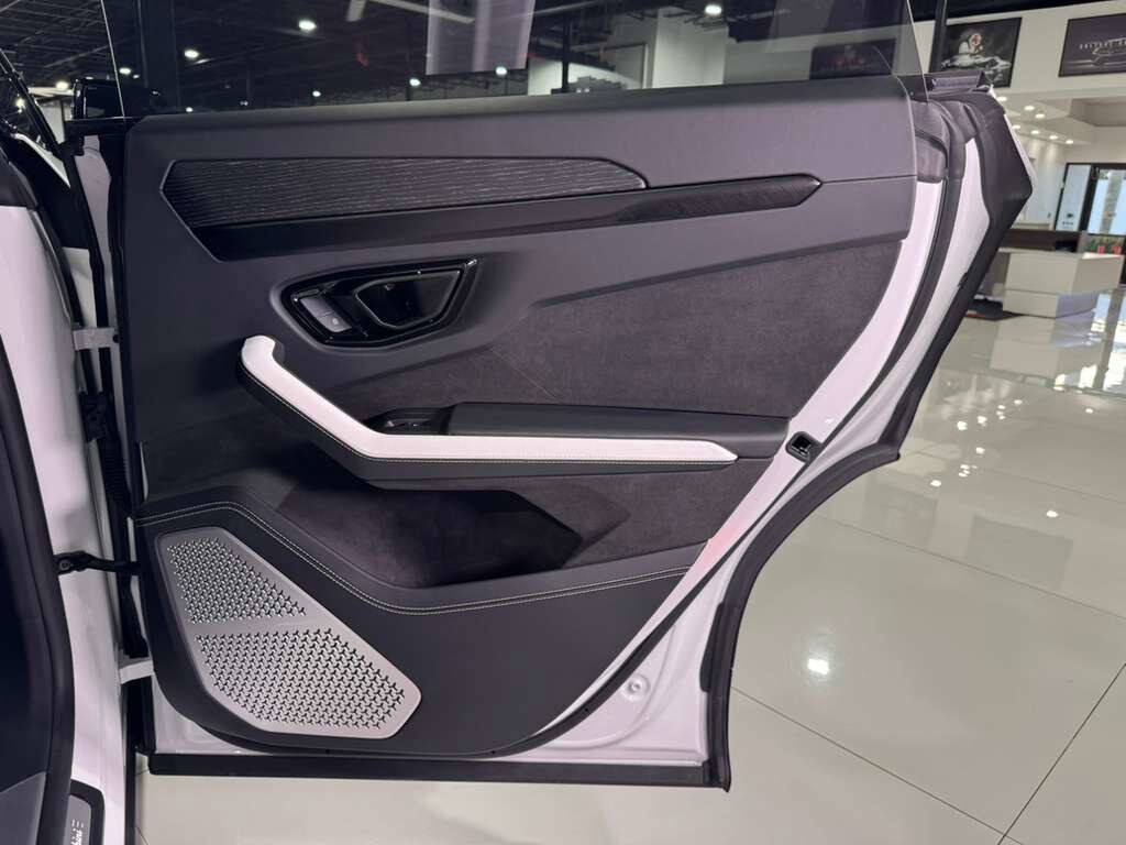 2025 Lamborghini Urus SE Fort Lauderdale FL