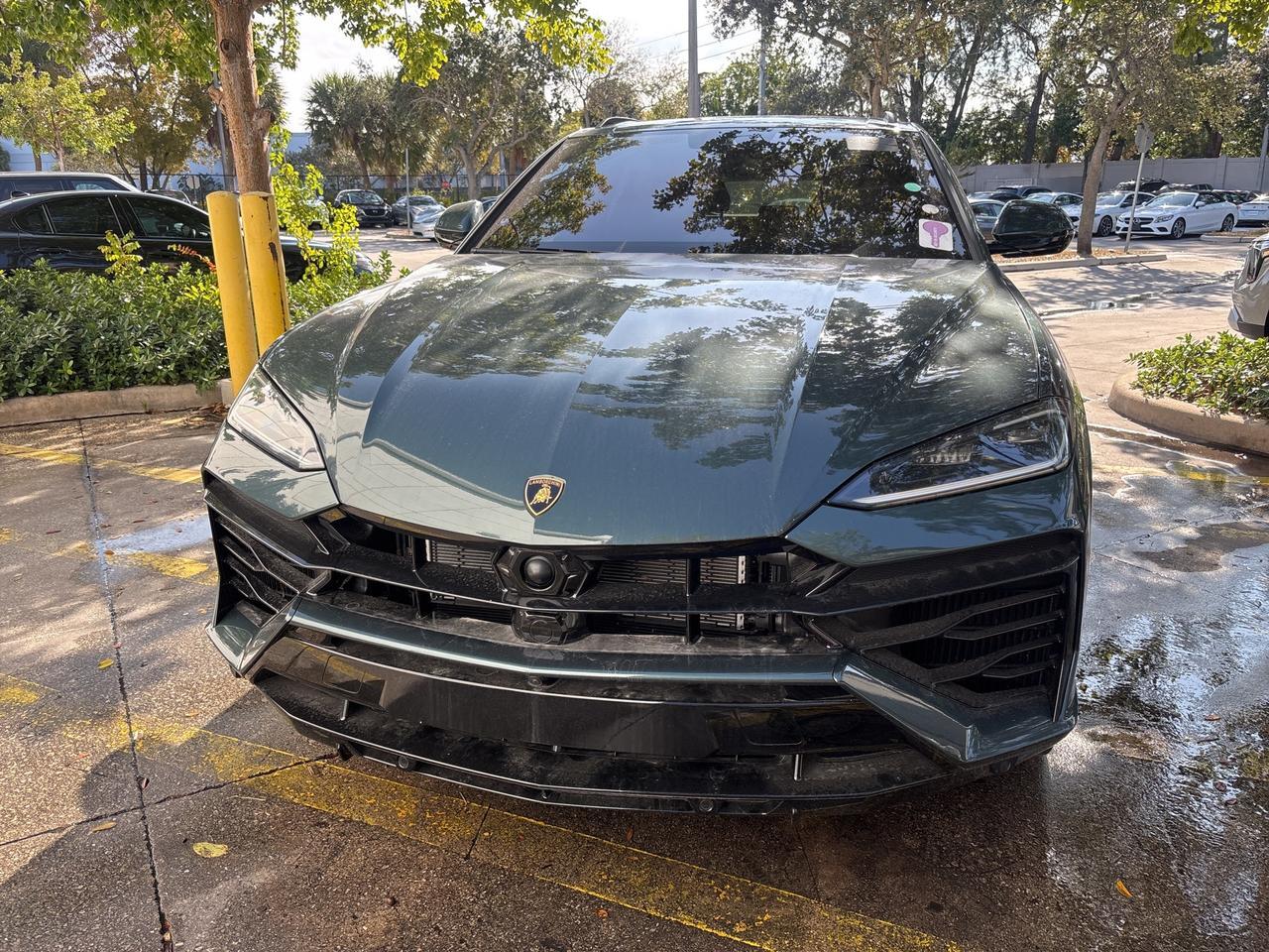 2025 Lamborghini Urus SE