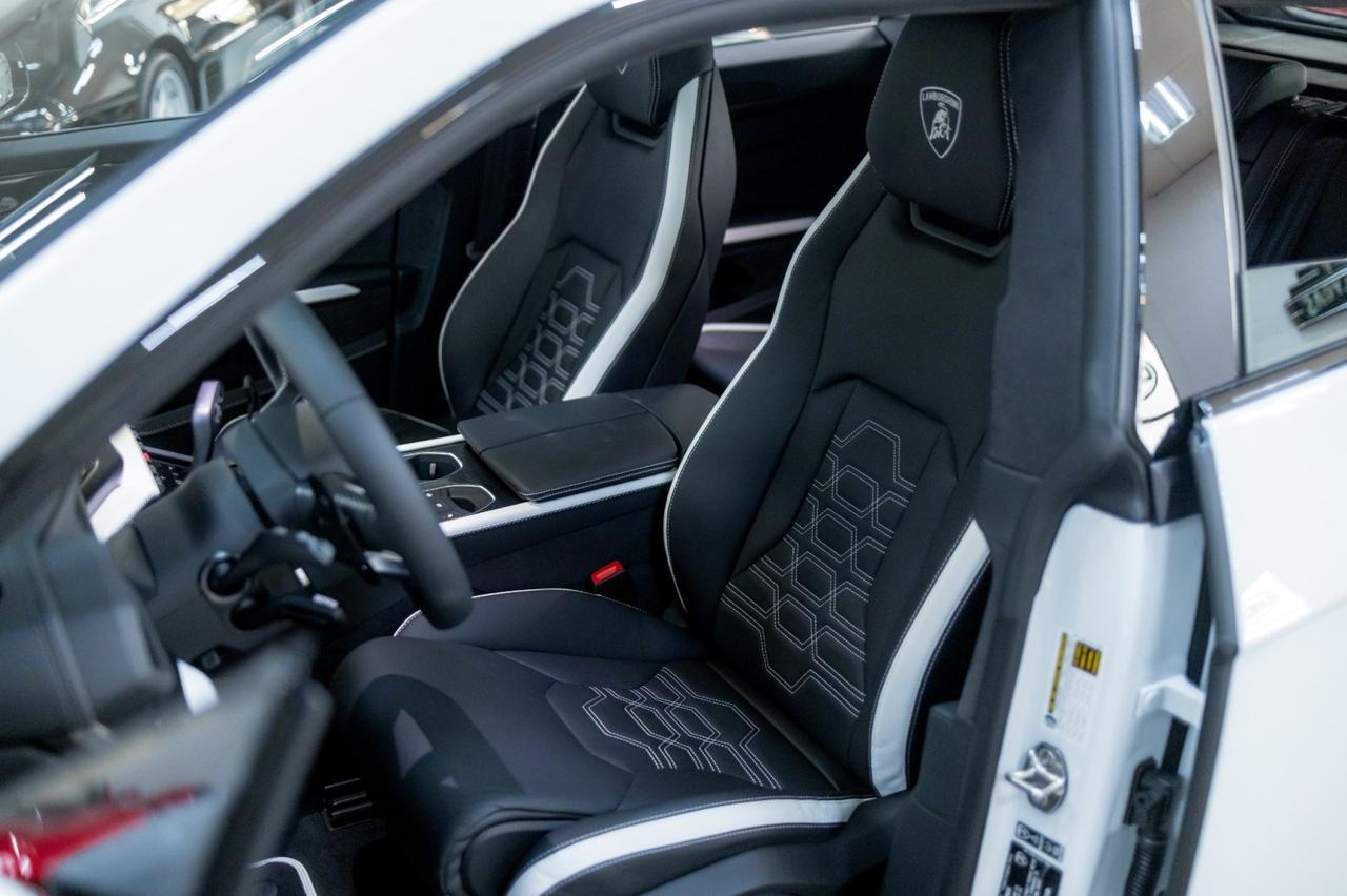 2025 Lamborghini Urus SE Marietta GA