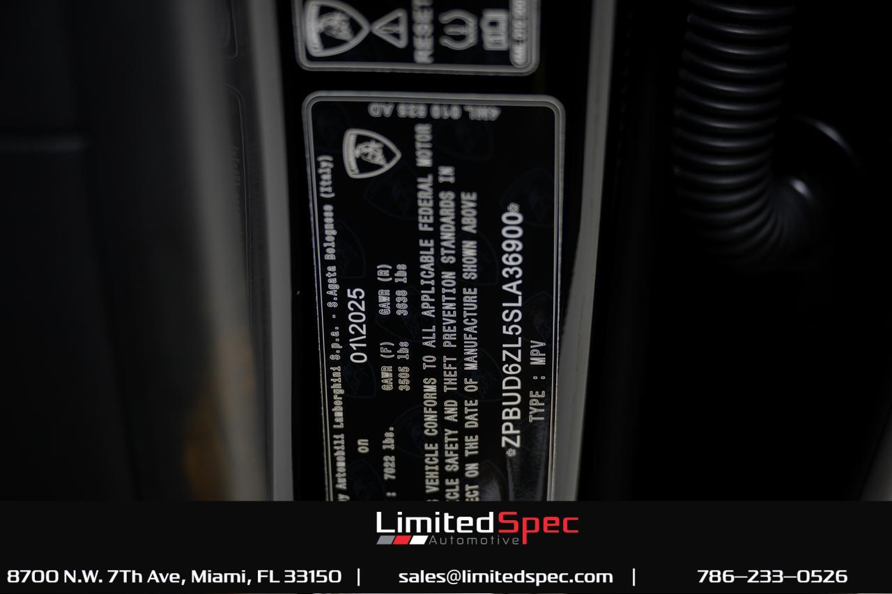 2025 Lamborghini Urus SE Miami FL