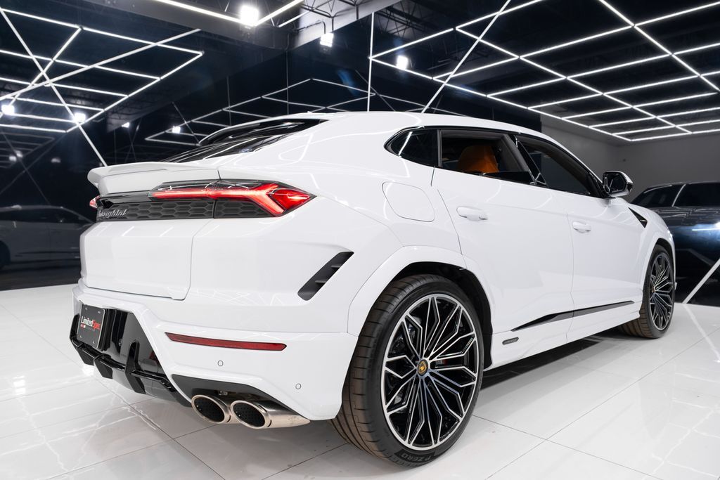 2025 Lamborghini Urus SE Miami FL