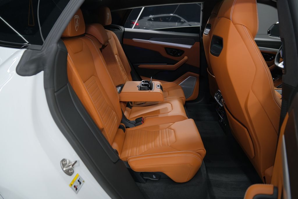 2025 Lamborghini Urus SE Miami FL