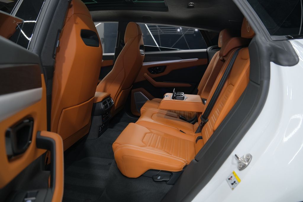 2025 Lamborghini Urus SE Miami FL