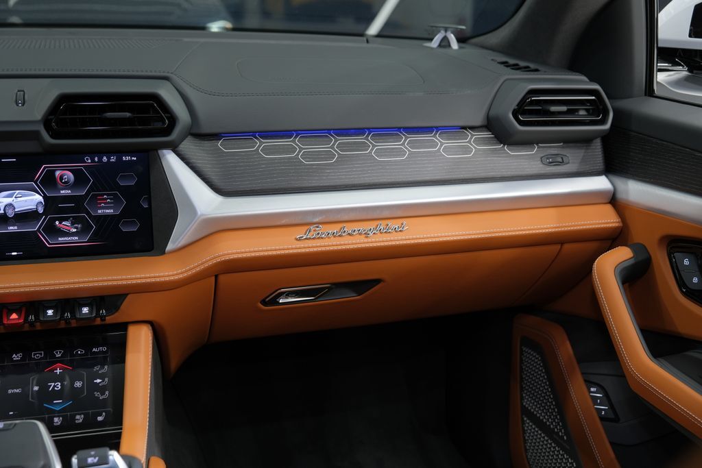 2025 Lamborghini Urus SE Miami FL