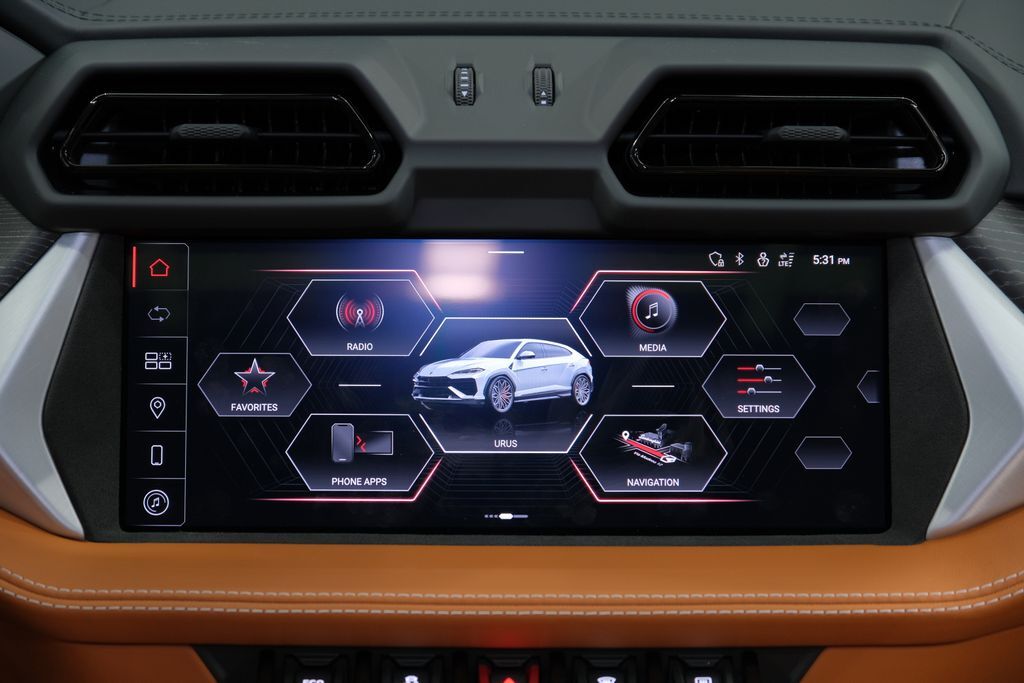 2025 Lamborghini Urus SE Miami FL