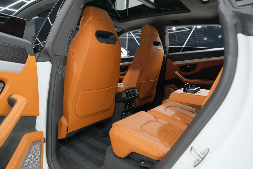 2025 Lamborghini Urus SE Miami FL