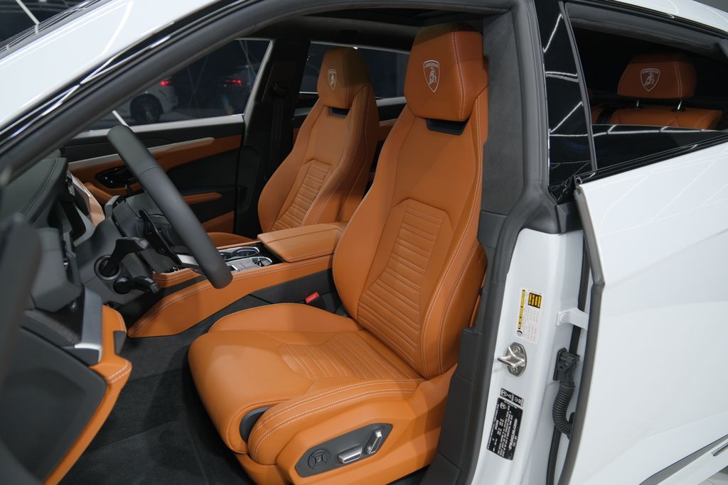 2025 Lamborghini Urus SE Miami FL