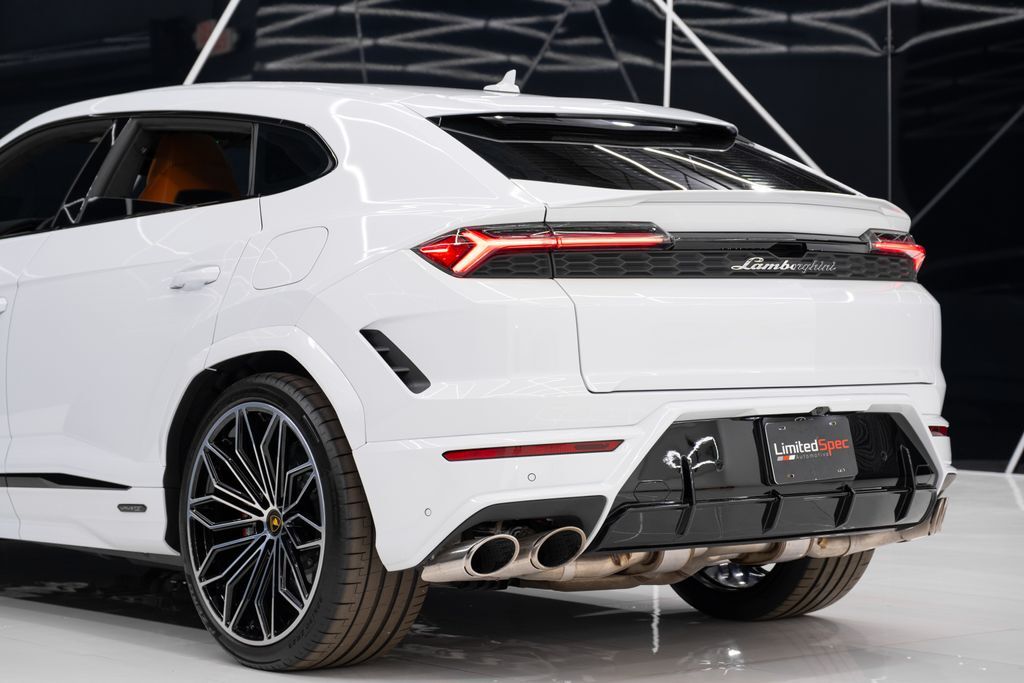 2025 Lamborghini Urus SE Miami FL