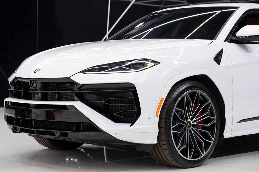 2025 Lamborghini Urus SE Miami FL