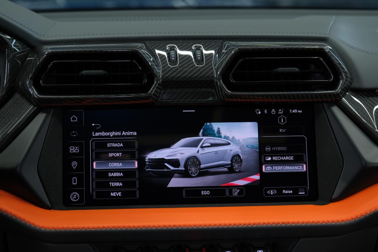 2025 Lamborghini Urus SE Miami FL