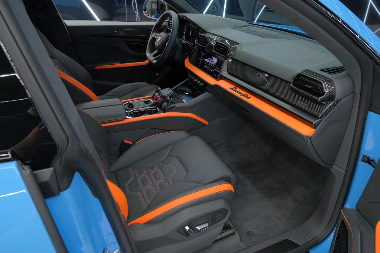 2025 Lamborghini Urus SE Miami FL