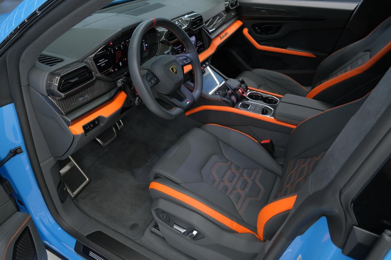 2025 Lamborghini Urus SE Miami FL