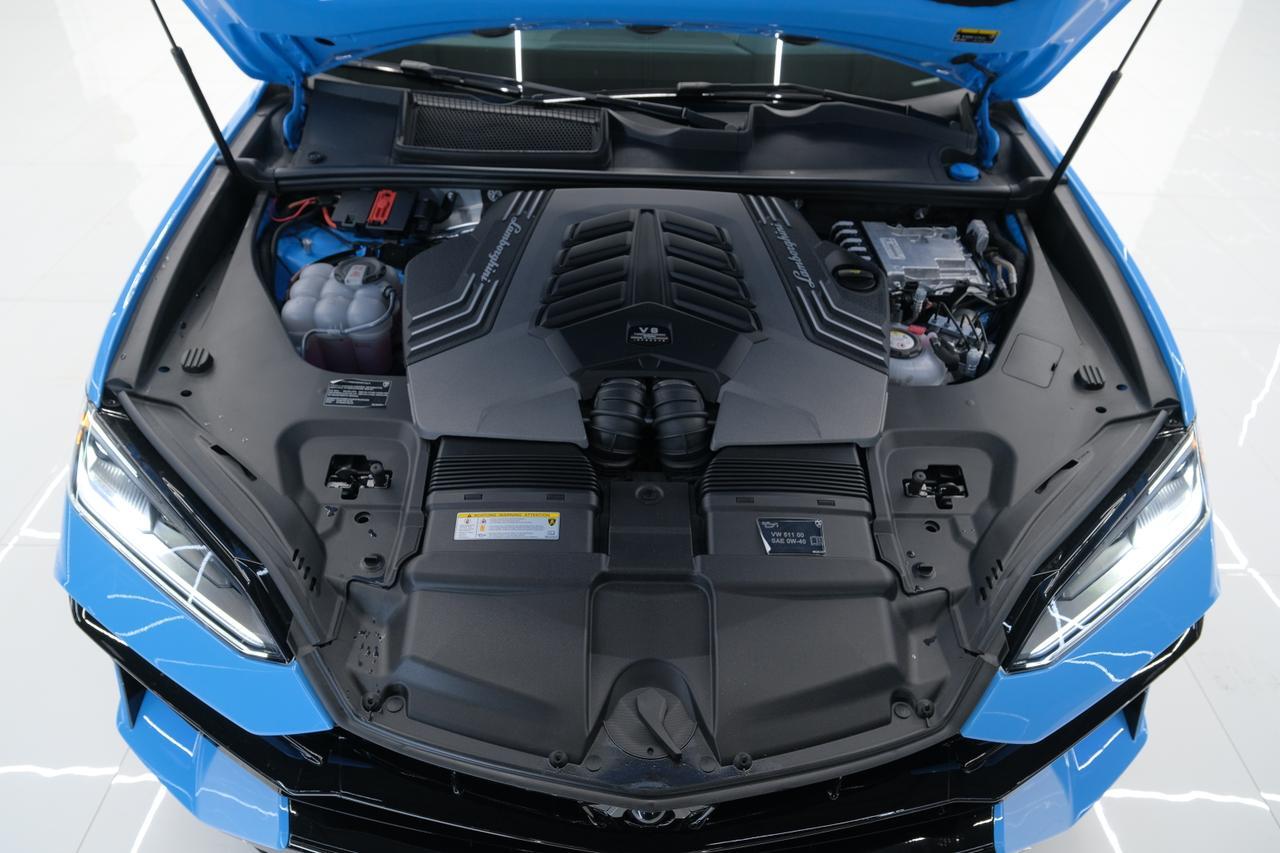 2025 Lamborghini Urus SE Miami FL