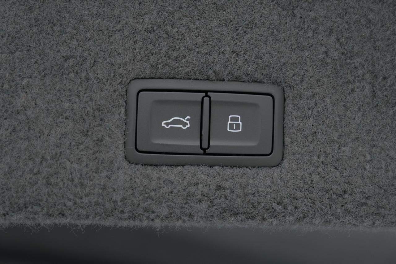 2025 Lamborghini Urus SE Miami FL