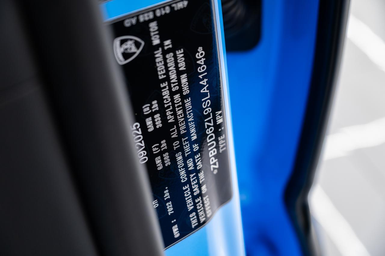 2025 Lamborghini Urus SE Miami FL