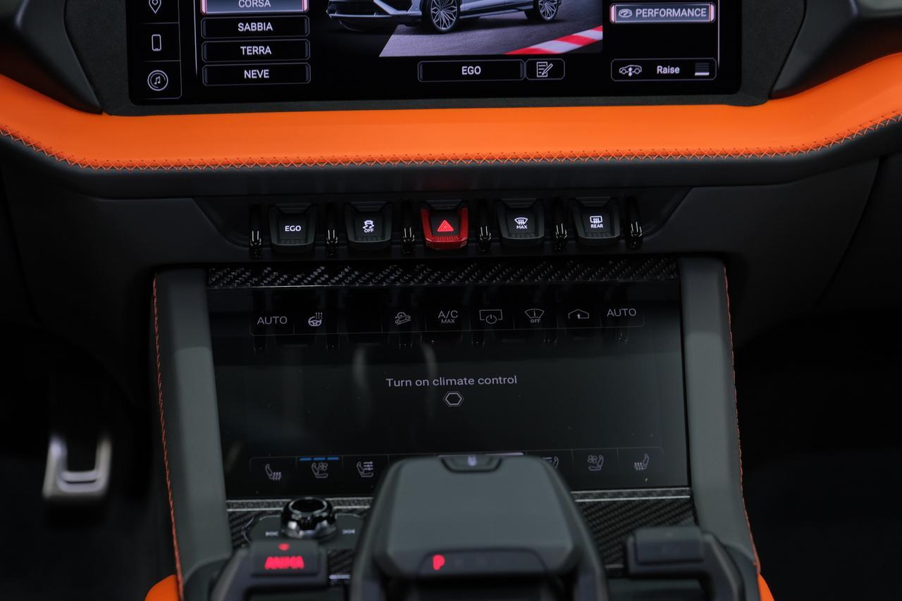 2025 Lamborghini Urus SE Miami FL