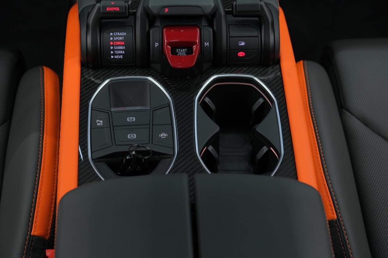 2025 Lamborghini Urus SE Miami FL