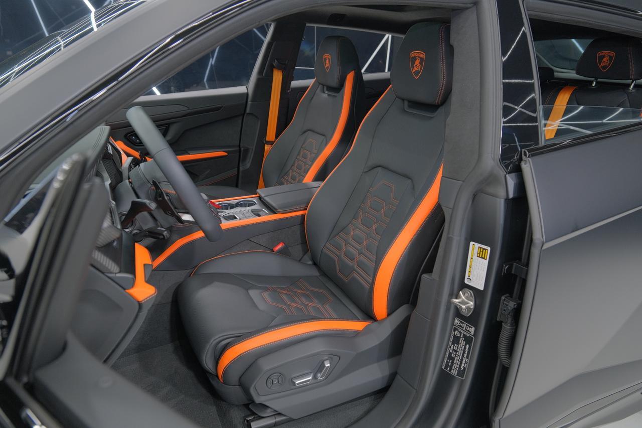 2025 Lamborghini Urus SE Miami FL