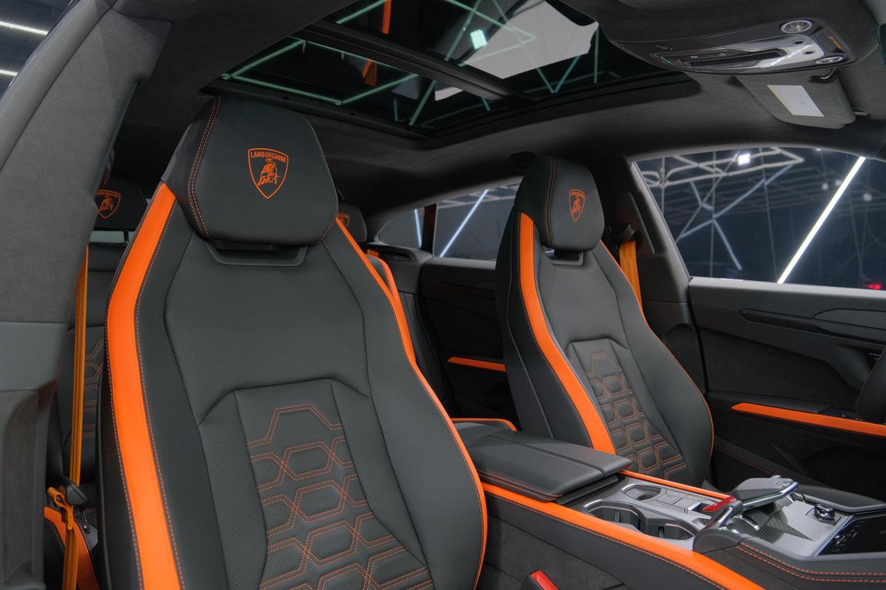2025 Lamborghini Urus SE Miami FL