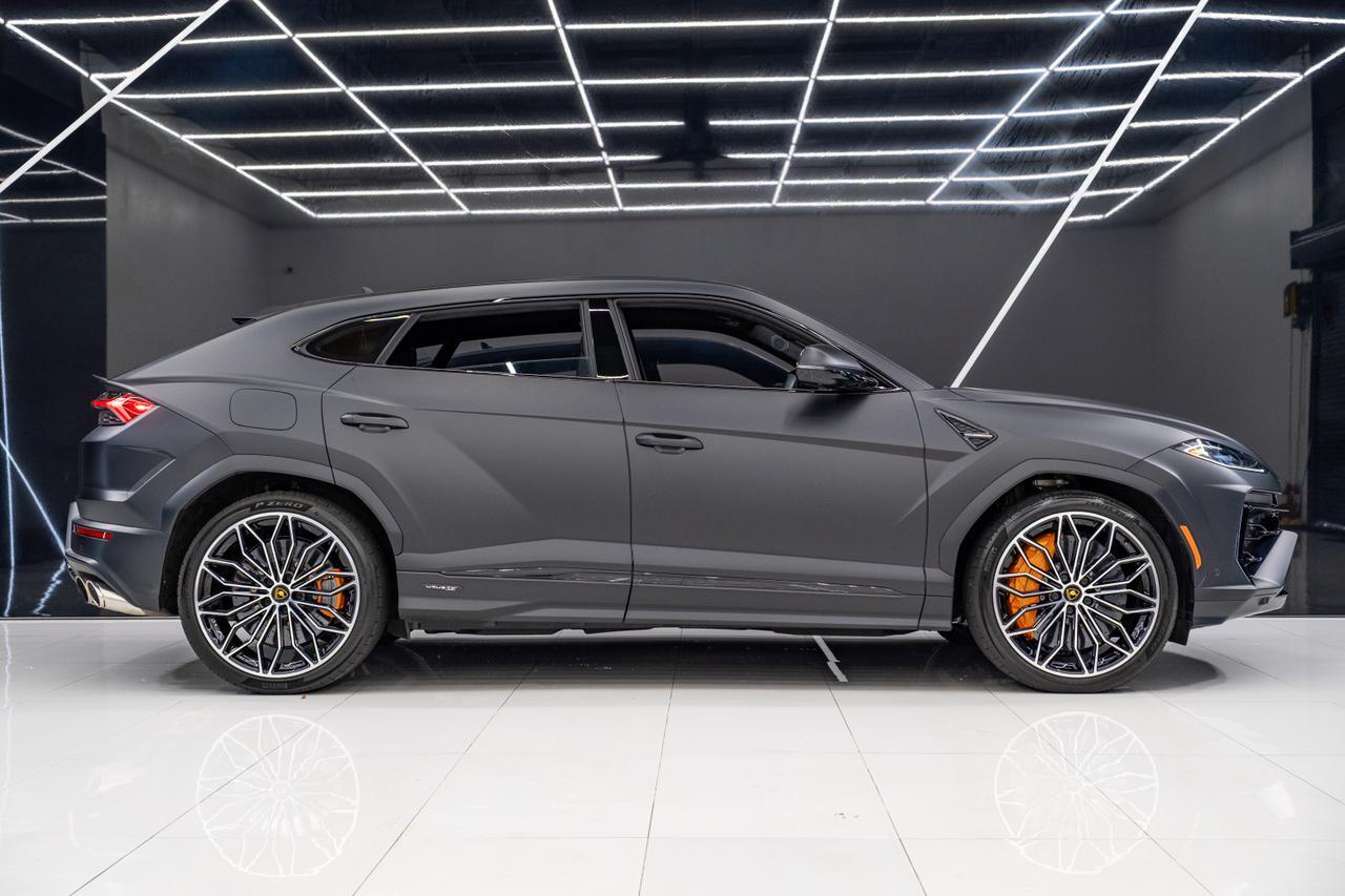 2025 Lamborghini Urus SE Miami FL