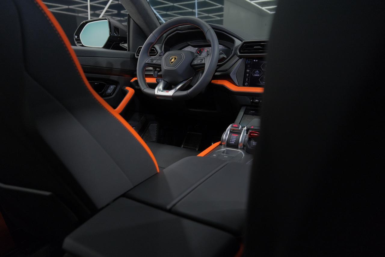 2025 Lamborghini Urus SE Miami FL